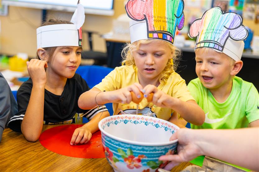 Fairview Elementary students make green eggs and ham